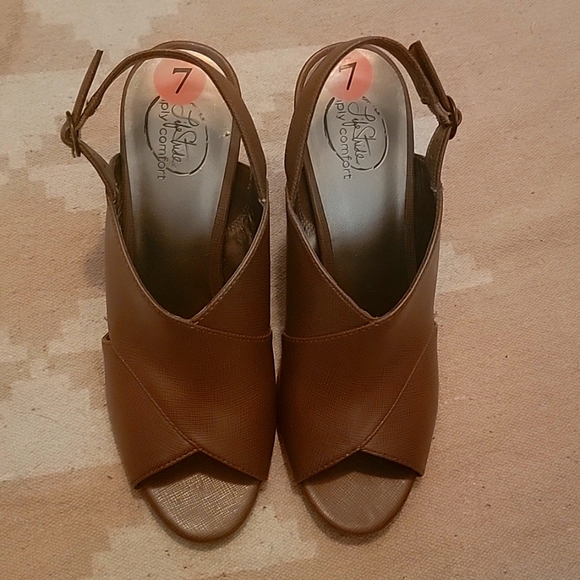 Life Stride Shoes - Brown Lifestride Wedges, Size 7